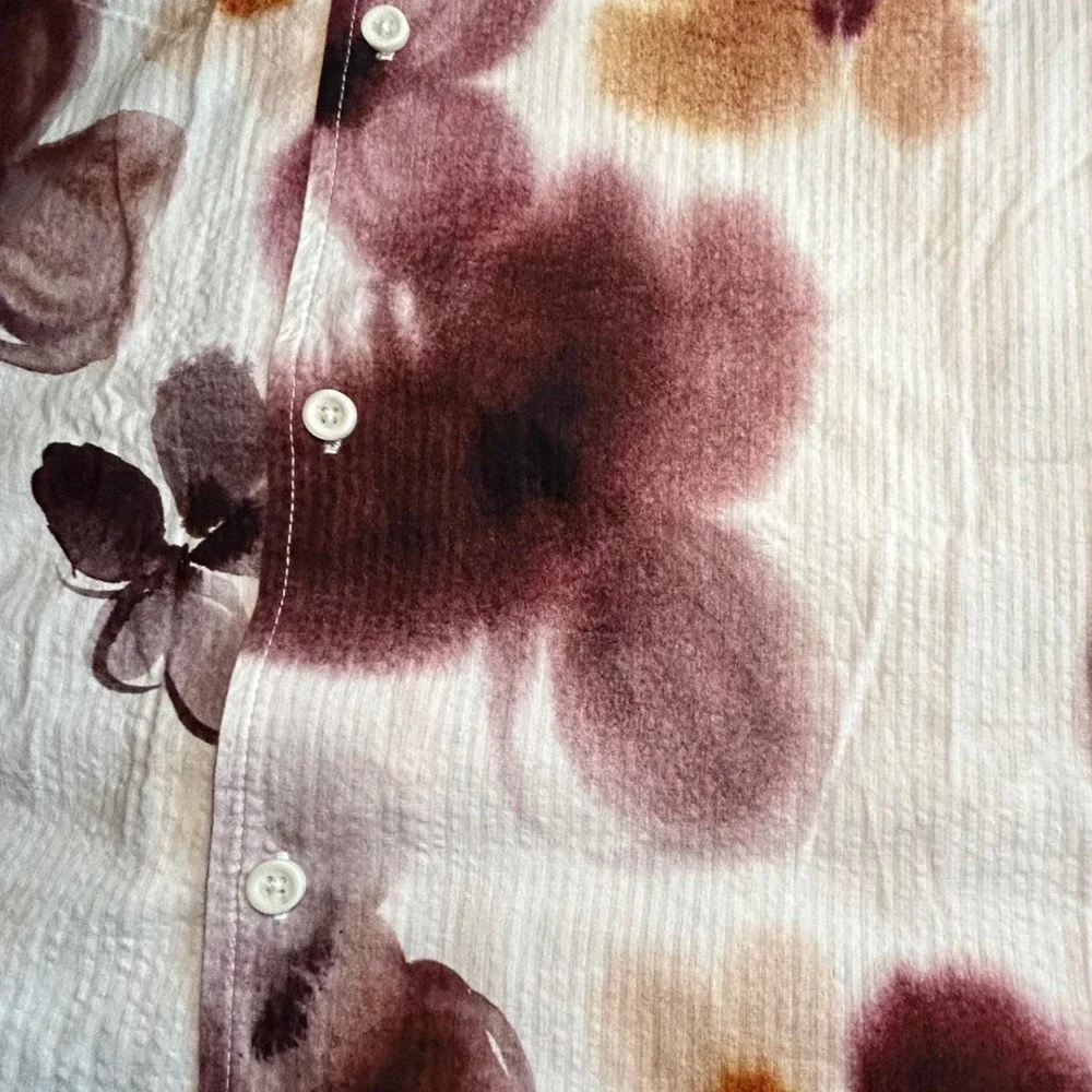Common People Mens Floral Seersucker Short Sleeve Button Down Shirt Medium NWT